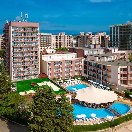 Mpm Astoria Hotel Pantai Sunny Bagian luar foto