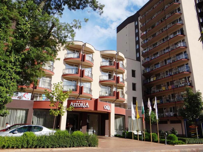 Mpm Astoria Hotel Pantai Sunny Bagian luar foto